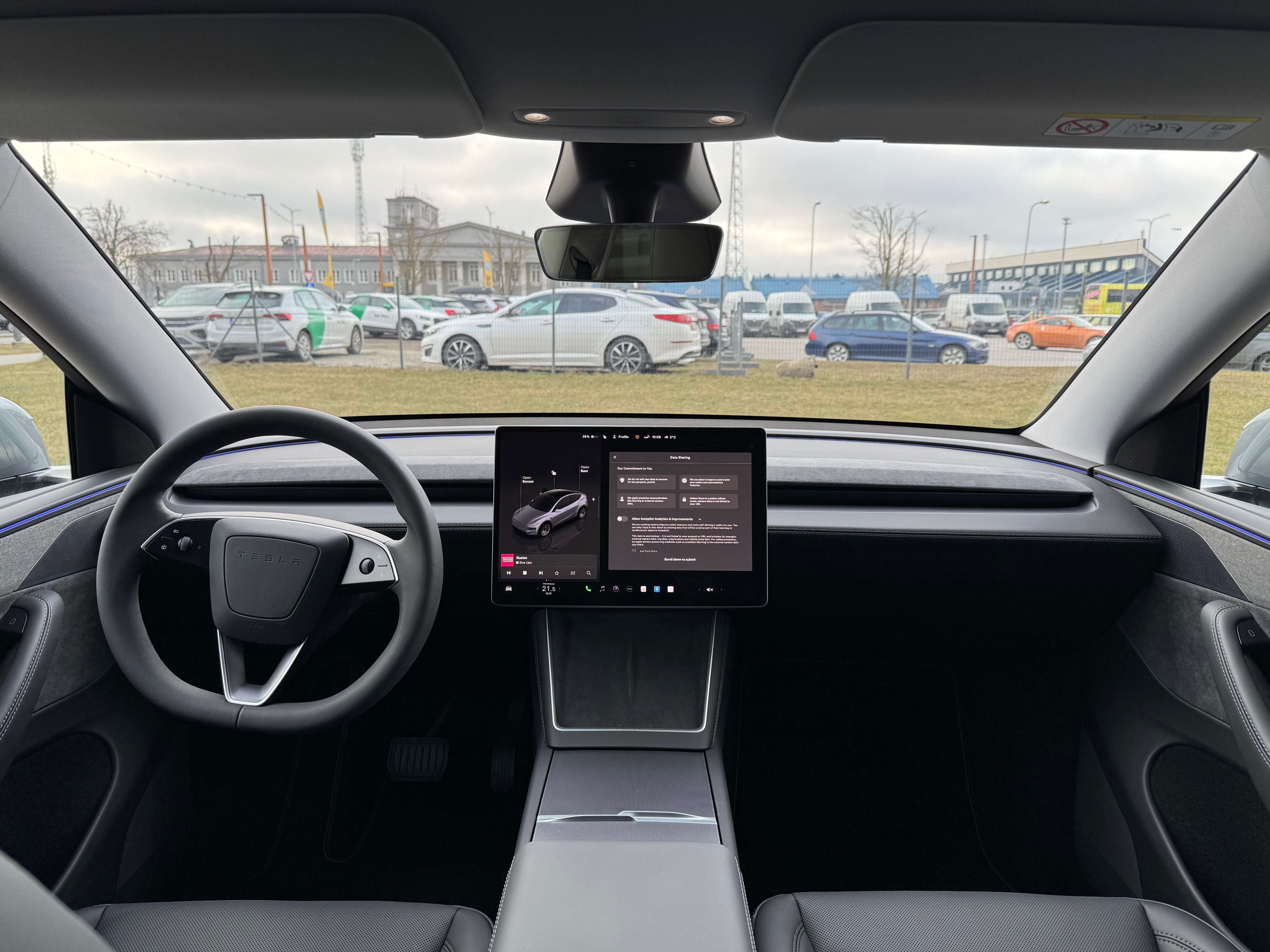 Tesla Model Y Juniper LR Quicksilver