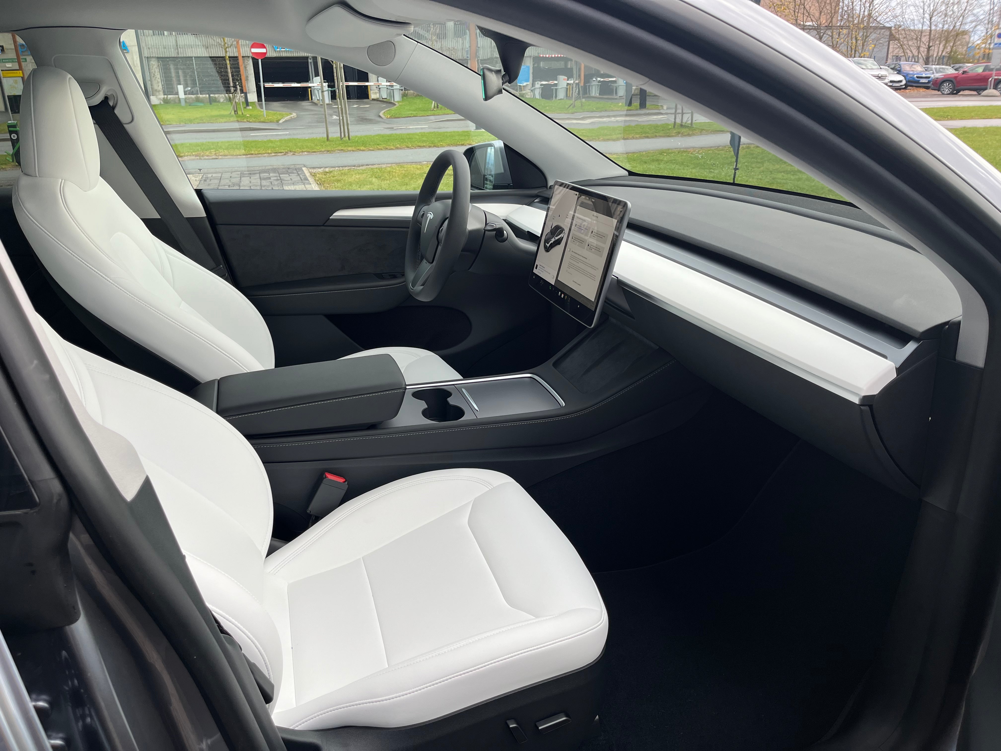 Tesla Model Y Performance