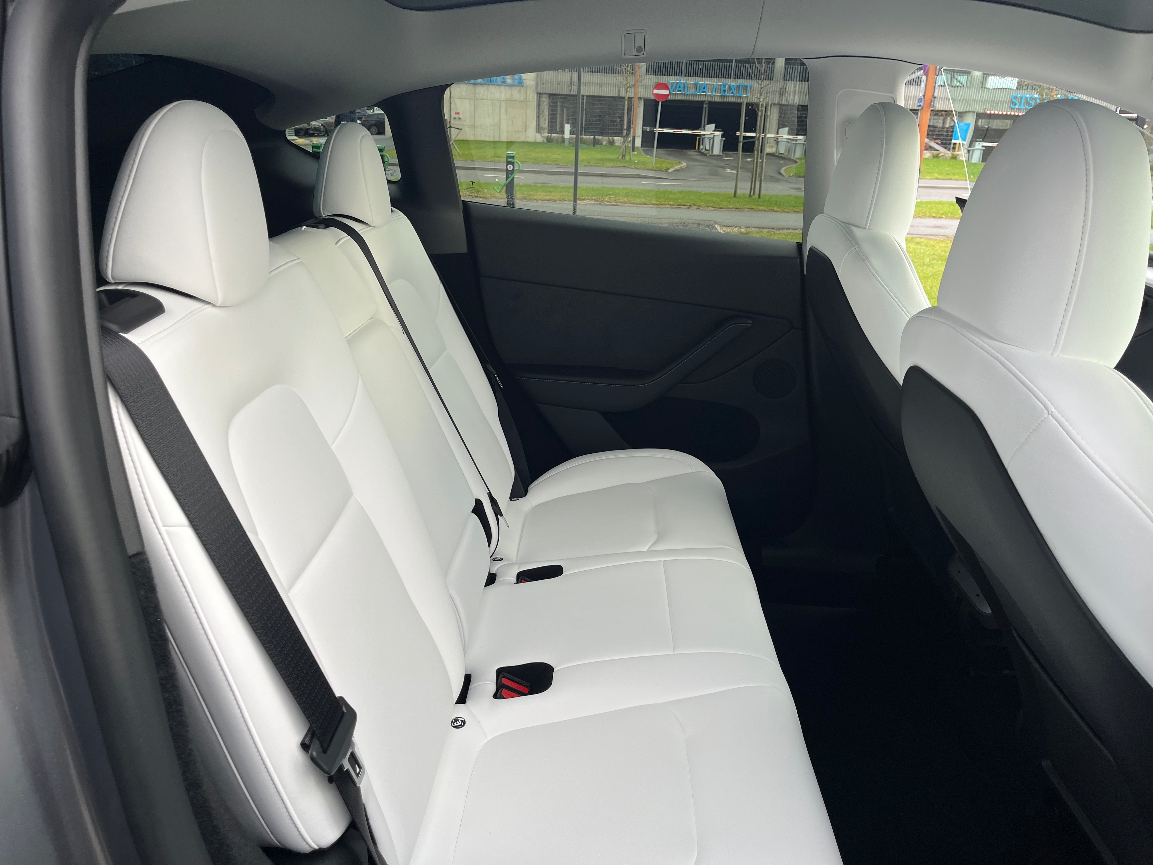 Tesla Model Y Performance