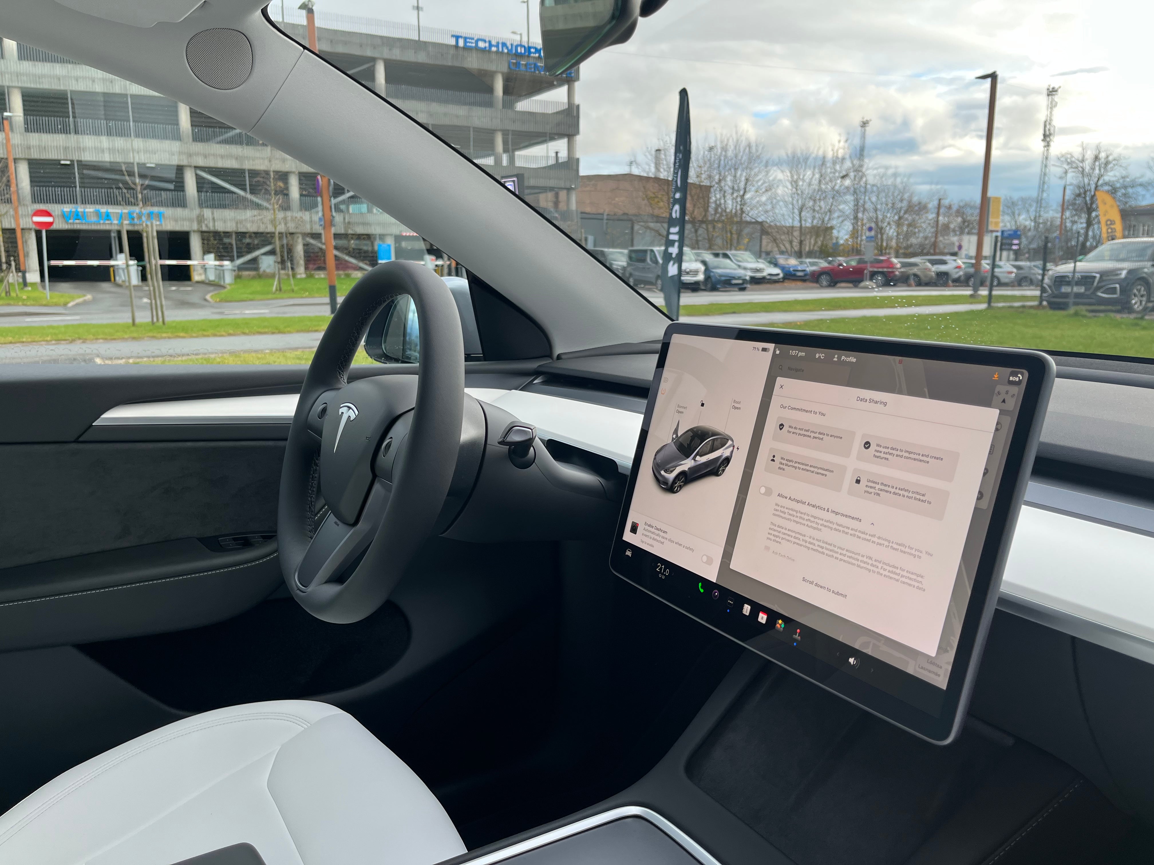 Tesla Model Y Performance