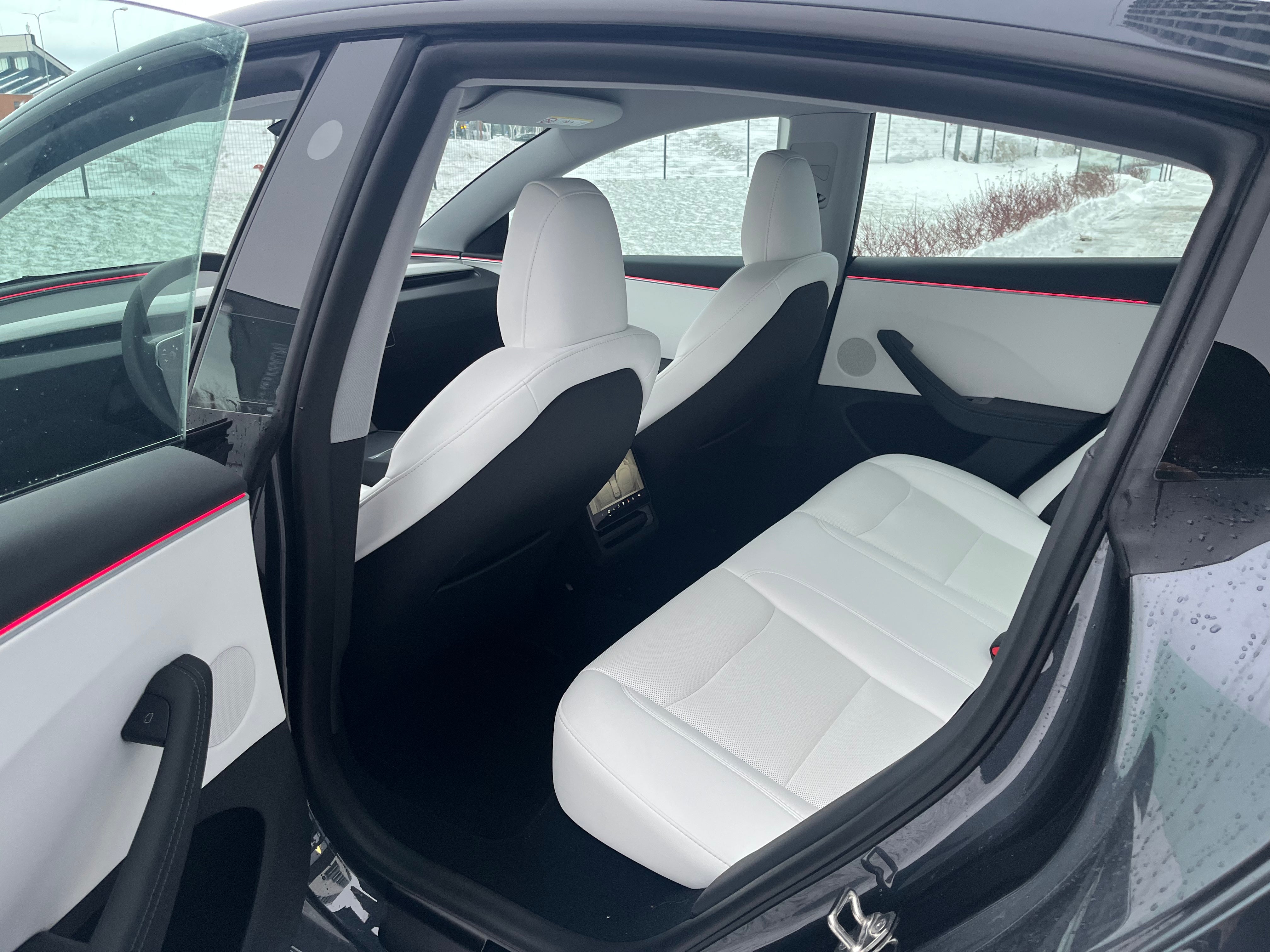 Tesla Model 3 Long Range 2024