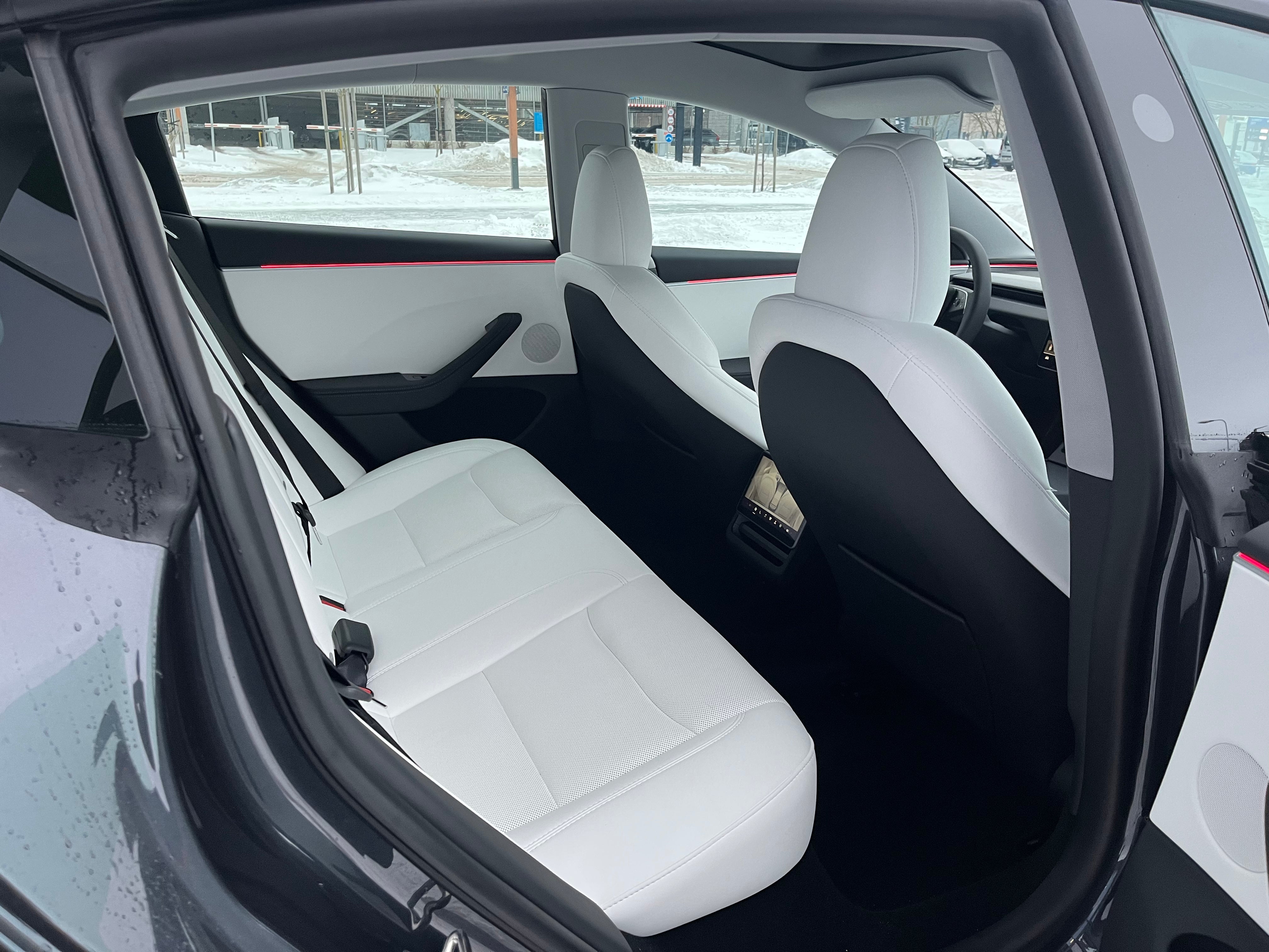 Tesla Model 3 Long Range 2024