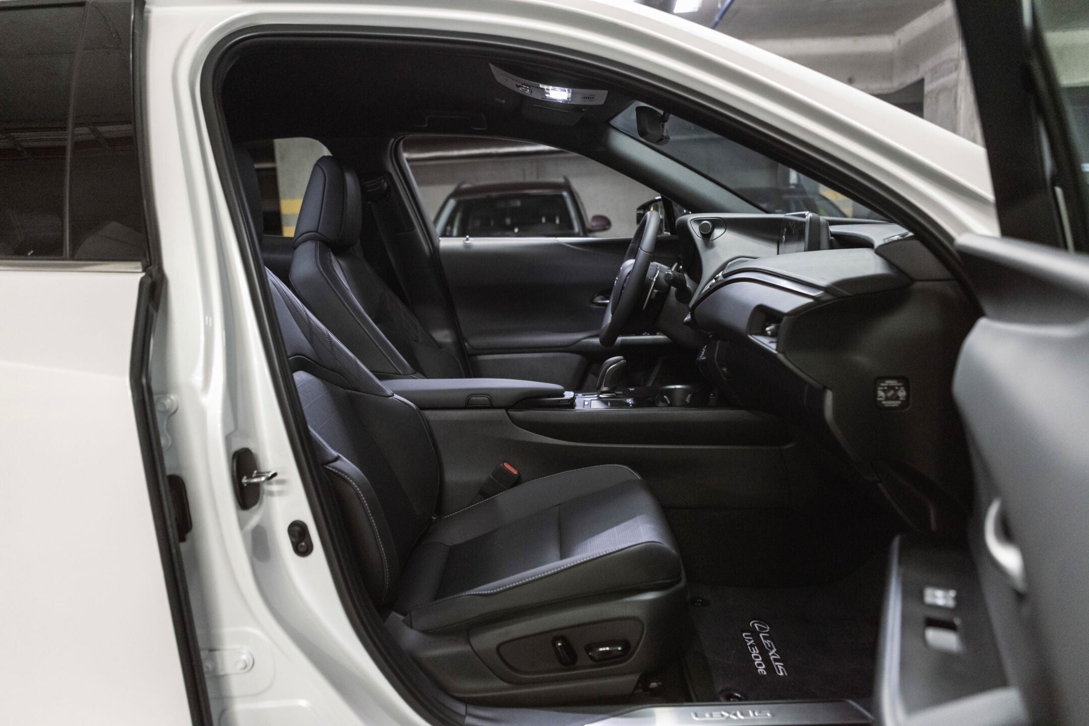 Lexus UX300E FWD 2021