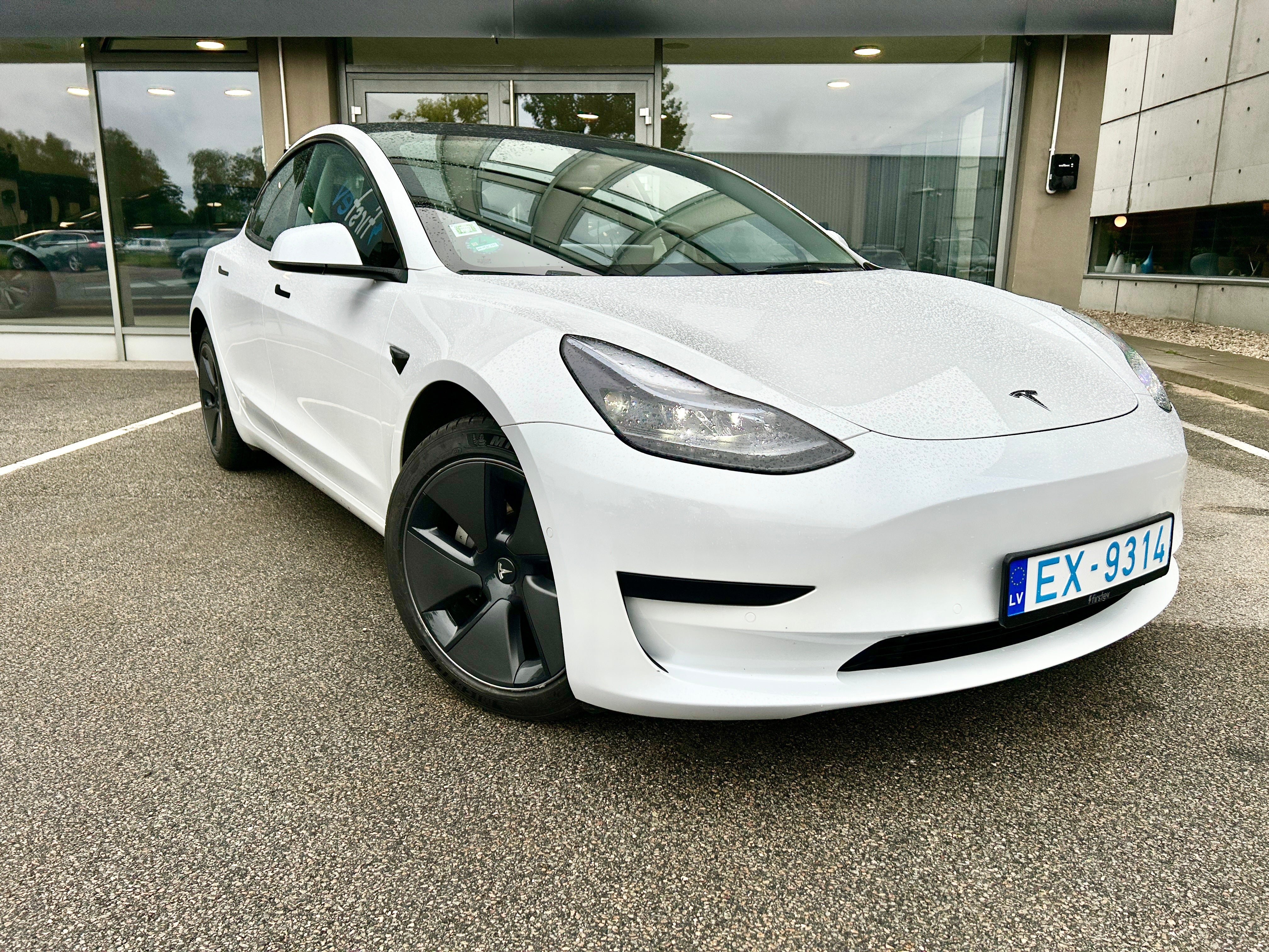 Tesla Model 3 SR Plus 2022